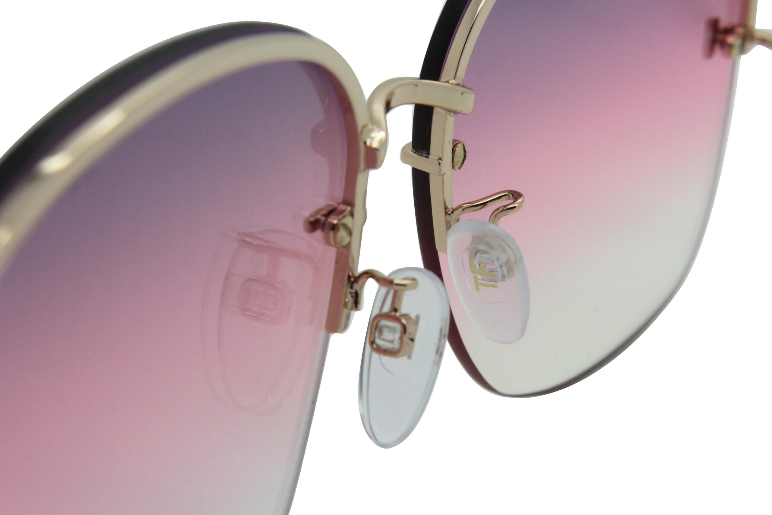 TOM FORD
ブラック マネークリップ カードケース TITANIUM AND HORN NAVIGATOR SUNGLASSES | Tom Ford Fashion